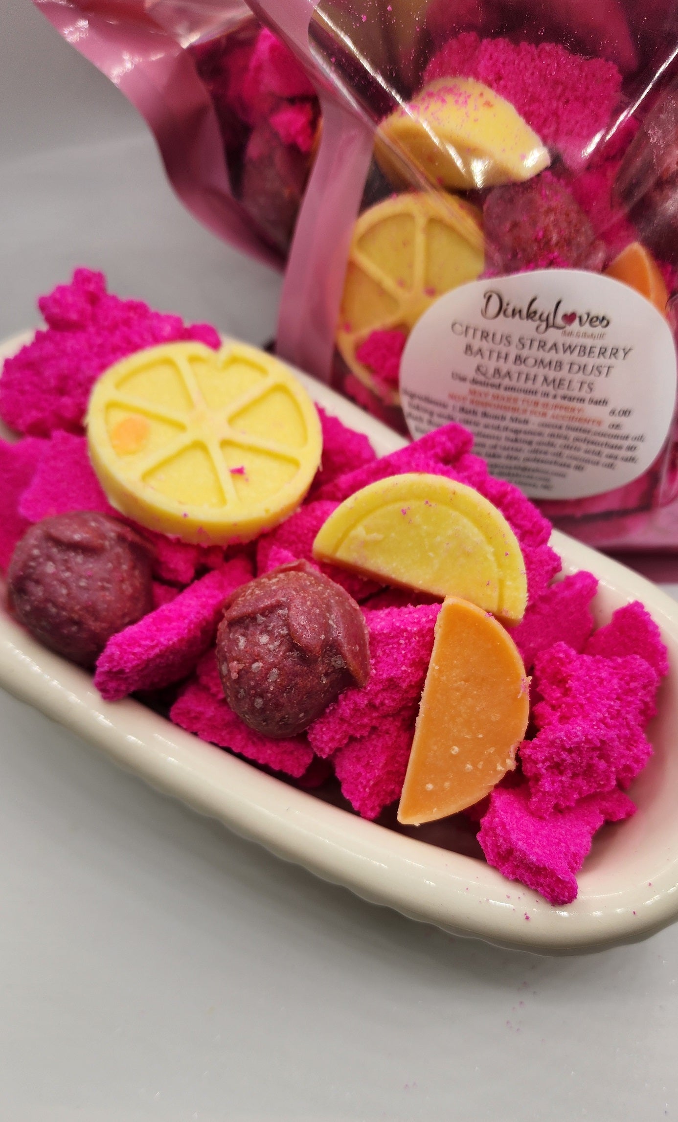 CITRUS STRAWBERRY BATH BOMB DUST with BATH MELTS / Bath Bomb / Sea Salt Bath Bomb / Bath Bombs Art