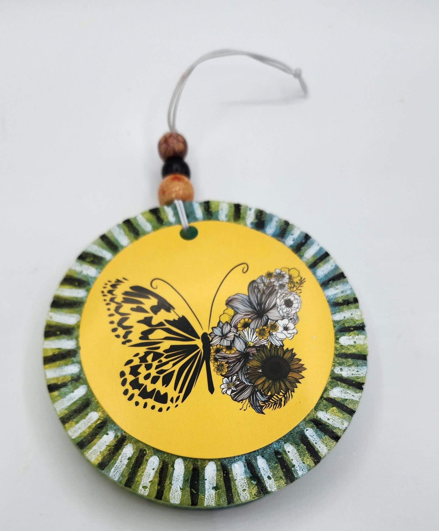 BUTTERFLY / BREEZES & SUNSHINE / CAR FRESHIE / PEACH SHAPE / Car Air Freshners / Car Freshners
