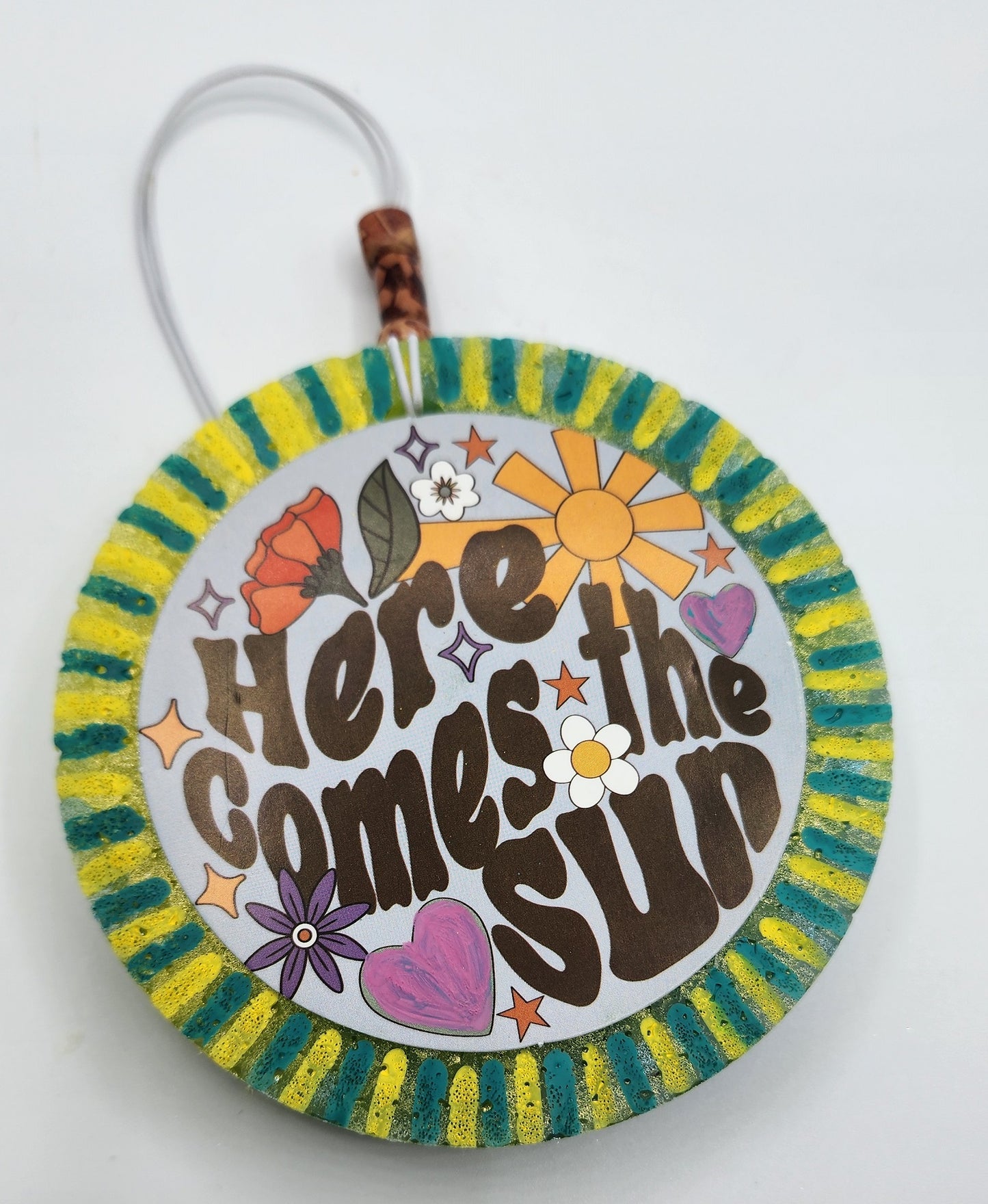 HERE COMES THE SUN / BREEZES & SUNSHINE / CAR FRESHIE / PEACH SHAPE / Car Air Freshners / Car Freshners