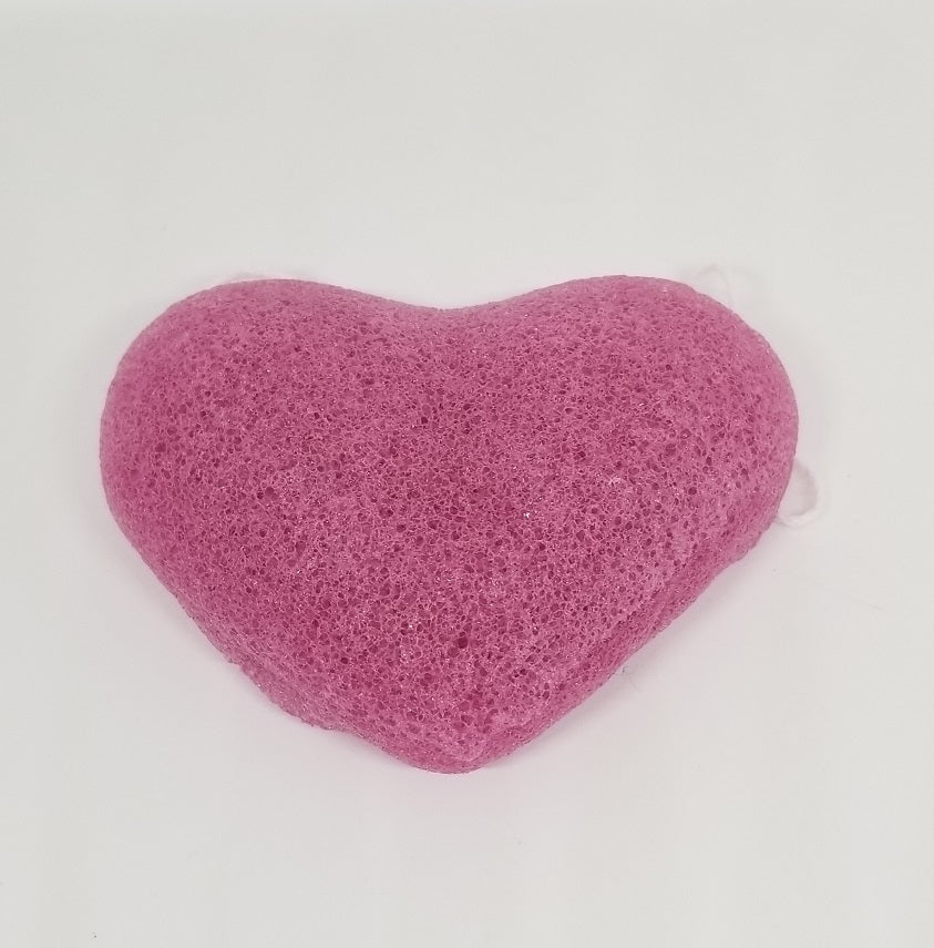 HEART SHAPED KONJAC FACIAL SPONGES / VEGAN FRIENDLY