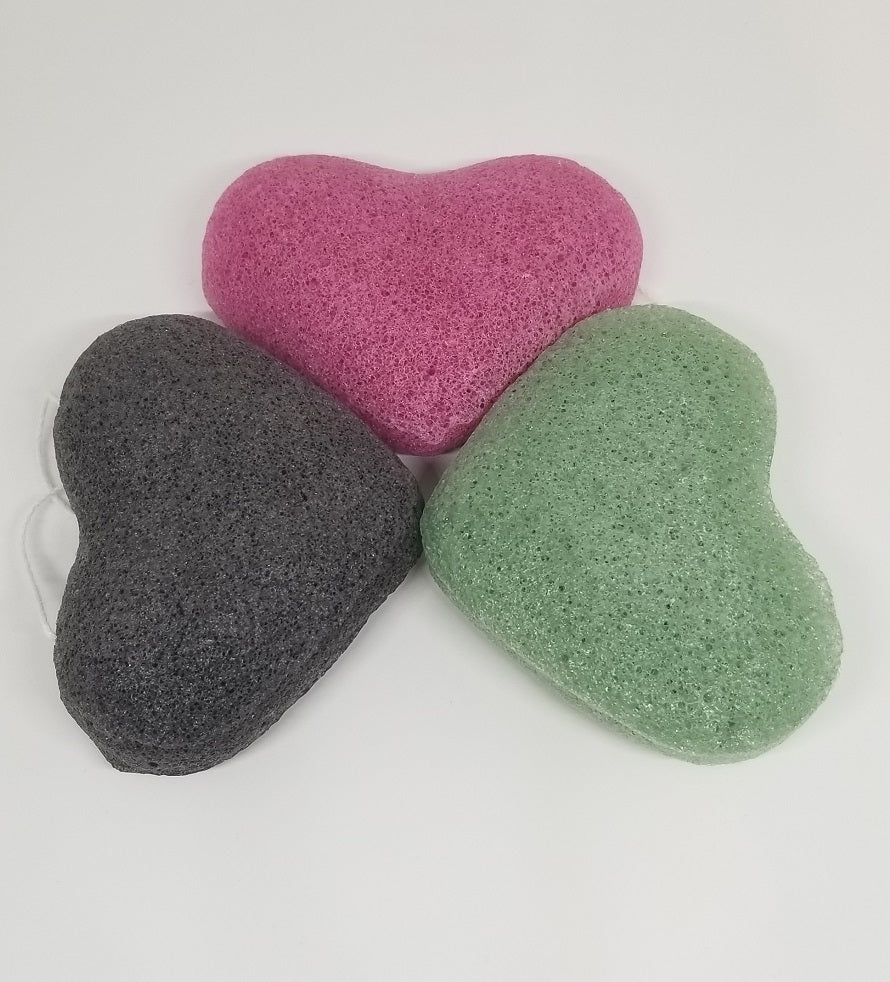 HEART SHAPED KONJAC FACIAL SPONGES / VEGAN FRIENDLY