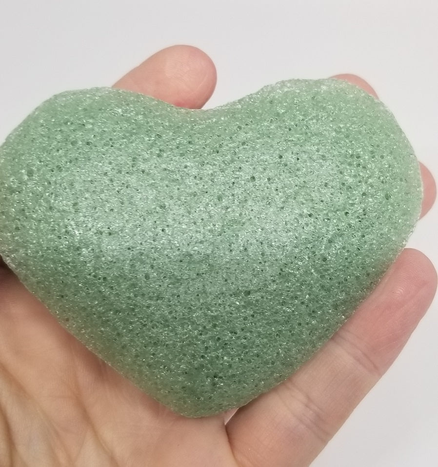 HEART SHAPED KONJAC FACIAL SPONGES / VEGAN FRIENDLY